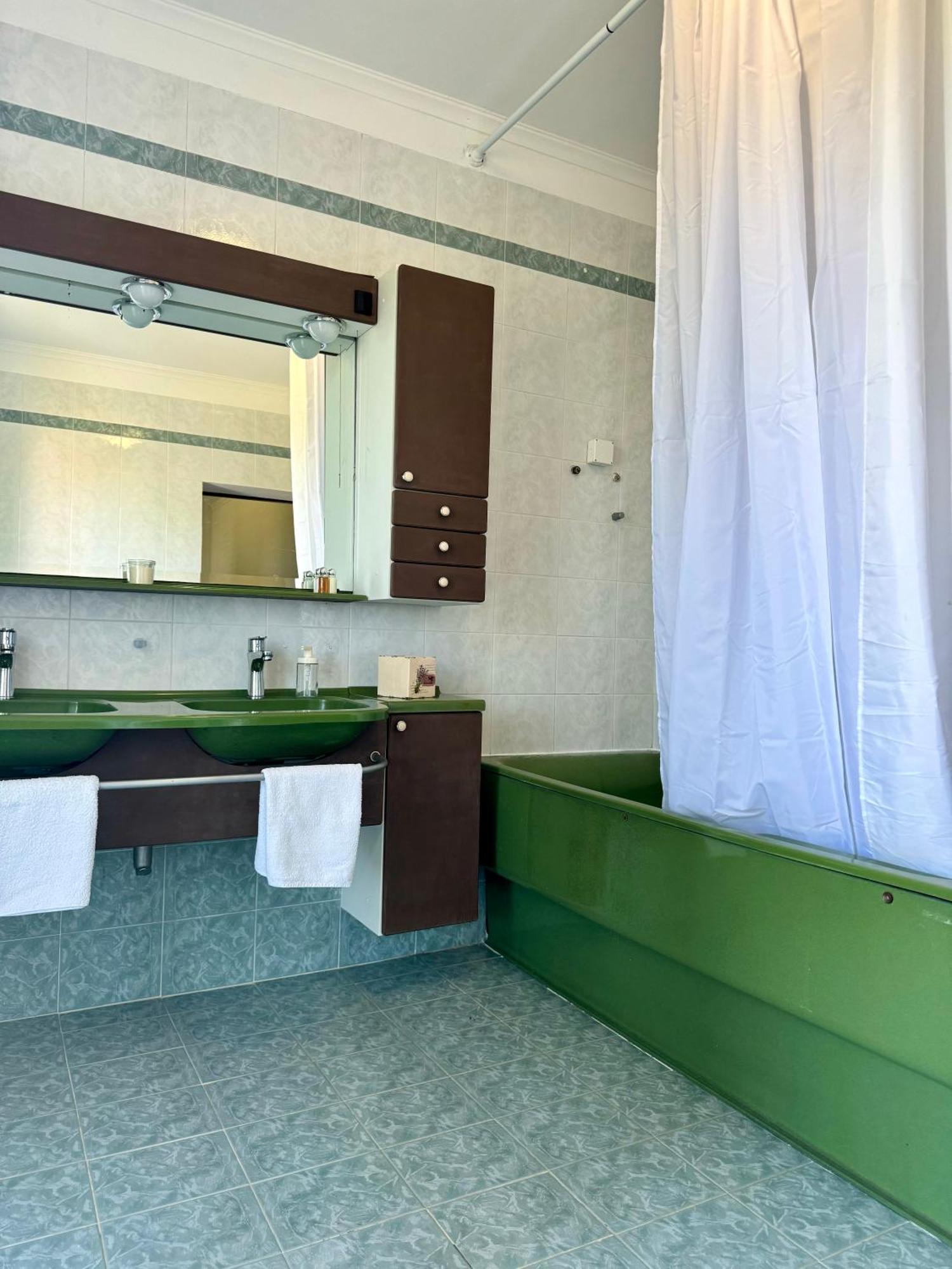 Apartman Ostrea *** Bale Luaran gambar
