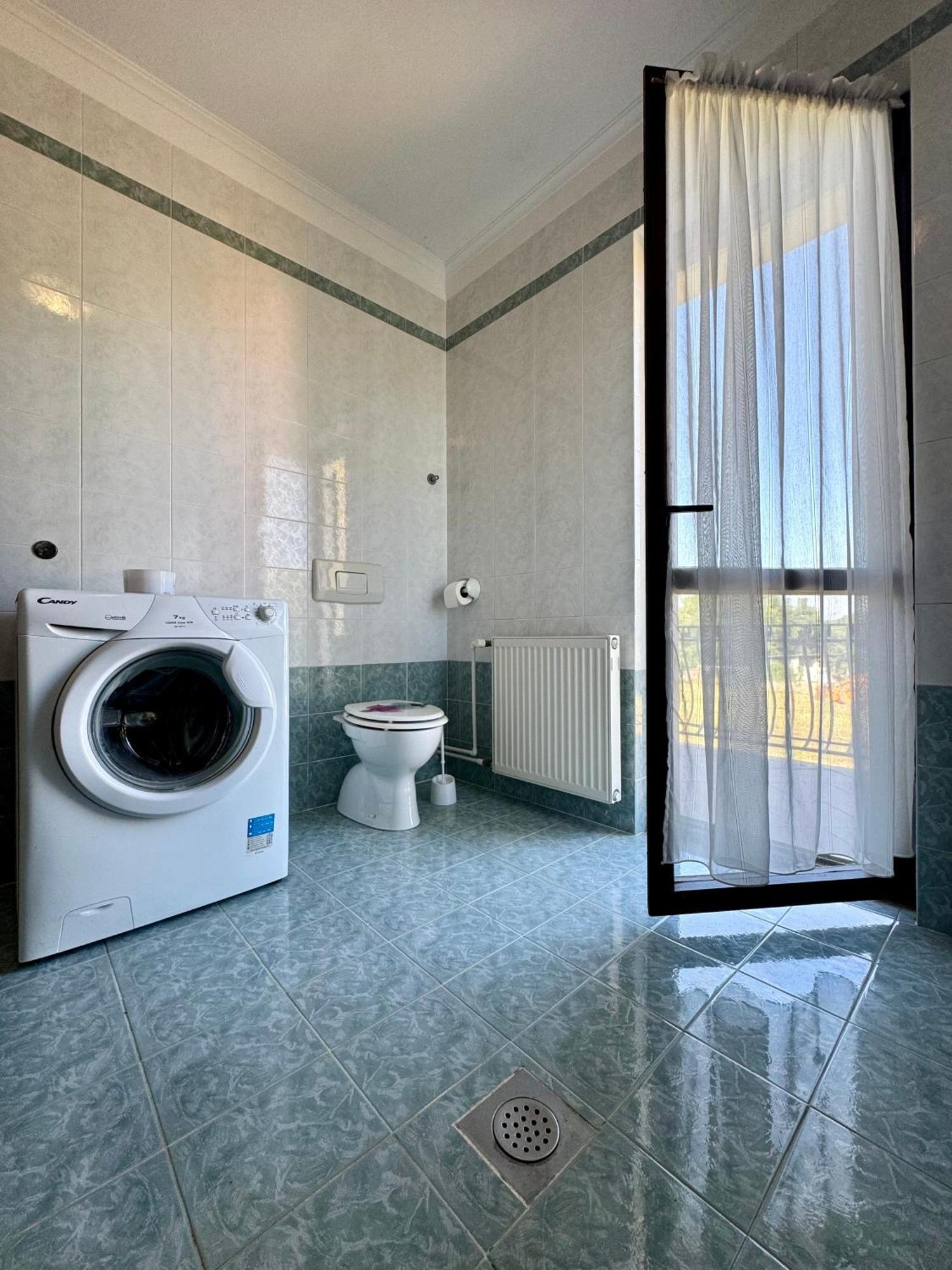 Apartman Ostrea *** Bale Luaran gambar