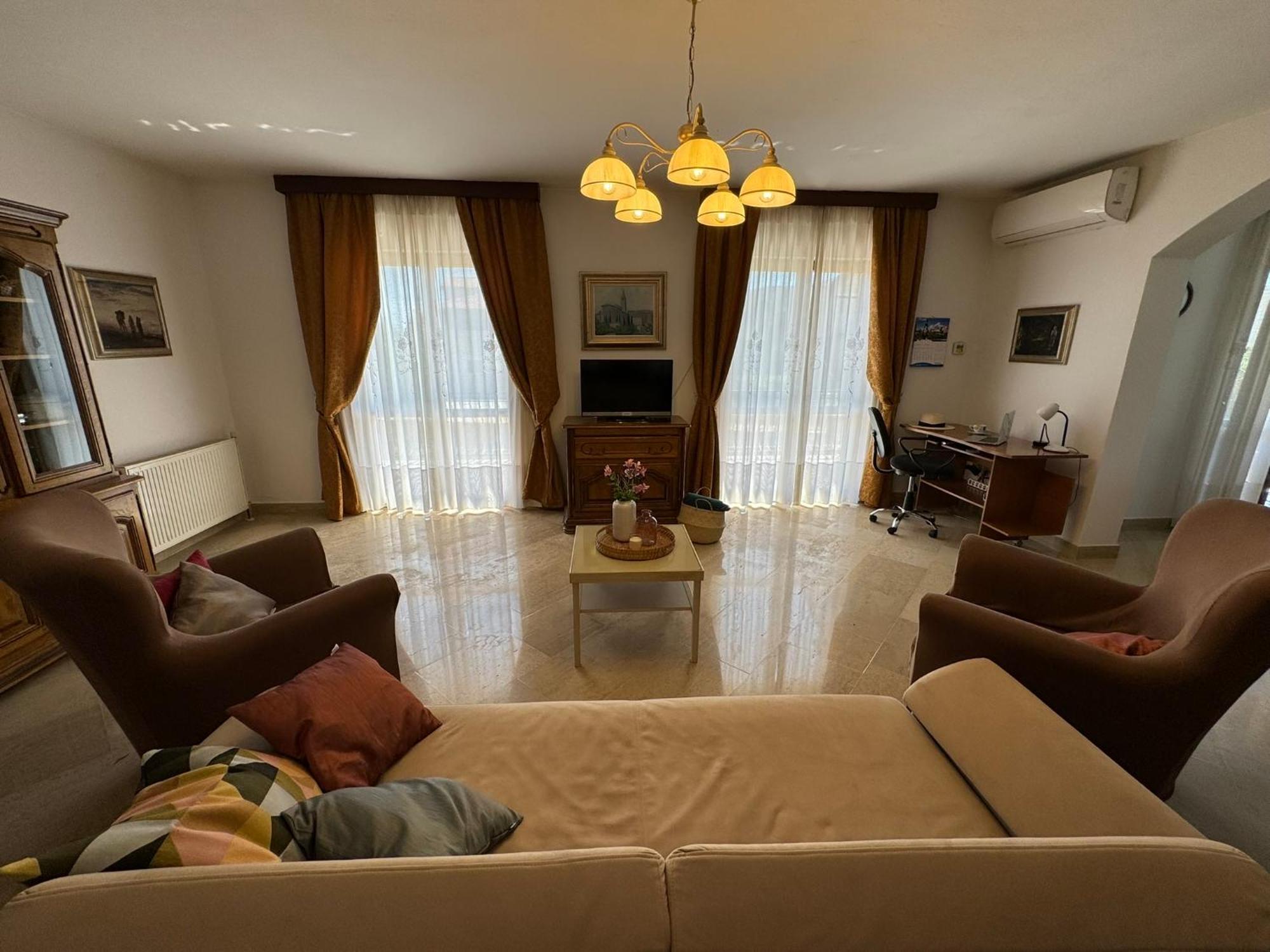 Apartman Ostrea *** Bale Luaran gambar